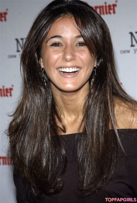 emmanuelle chriqui naked